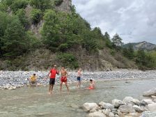 Baignade dans le Bès avec des BTS GPN septembre 21